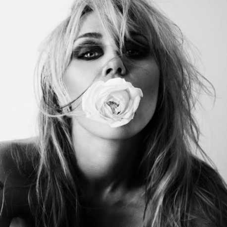 Miley Cyrus " Bass Persuades "