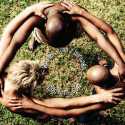 Xavier Rudd & Izintaba " Koonyum Sun "